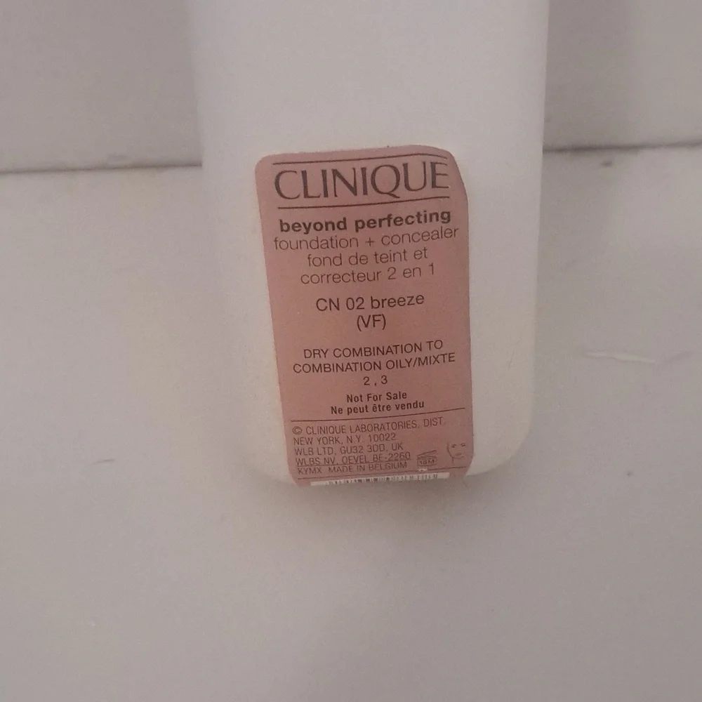 Clinique Beyond Perfecting Foundation CN02 Breeze (light ivory) Jumbo 6.7 fl oz